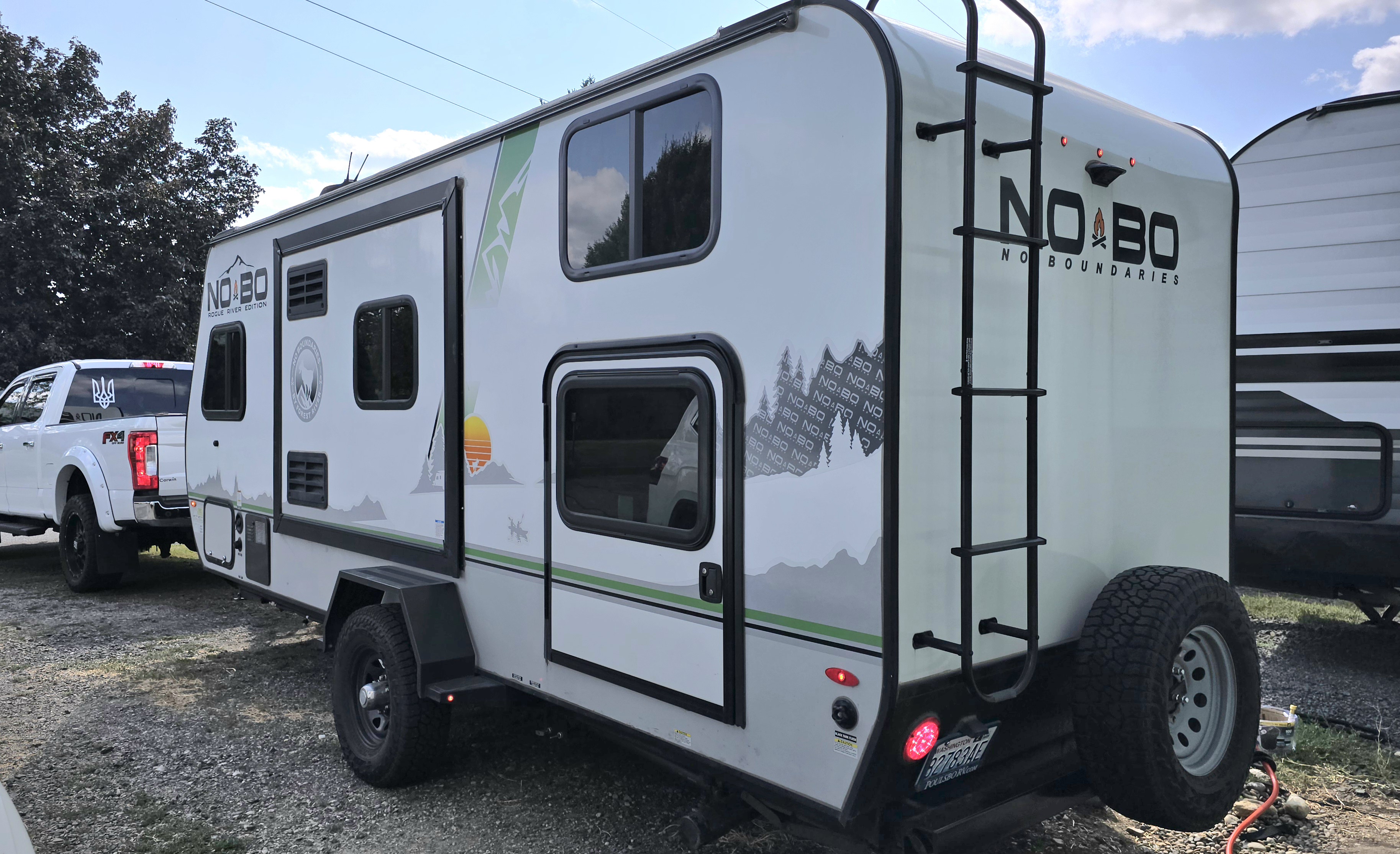 Nomad NoBo - 22ft the Off-Grid Ready Adventure Trailer! Sleeps 5, Solar, Lithium batteries 