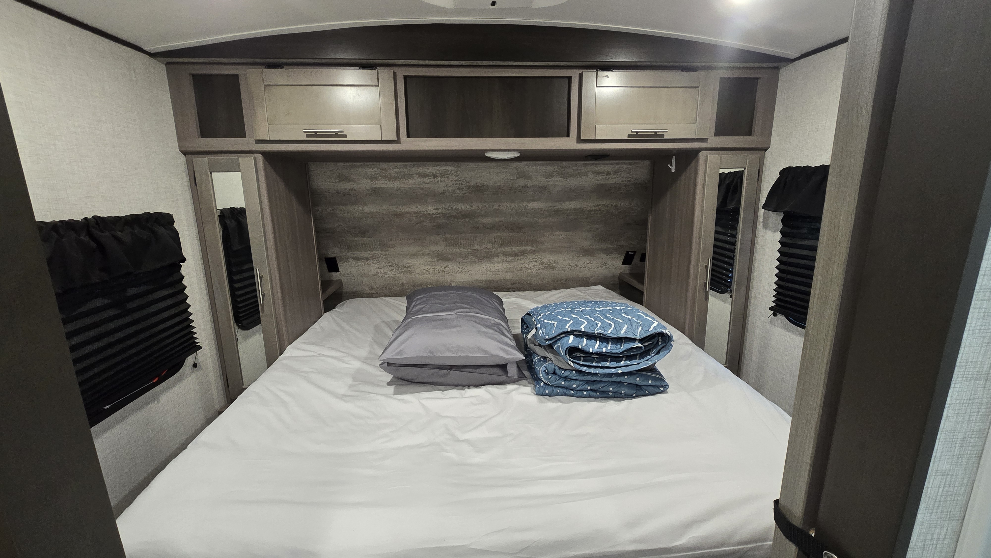 Camper image
