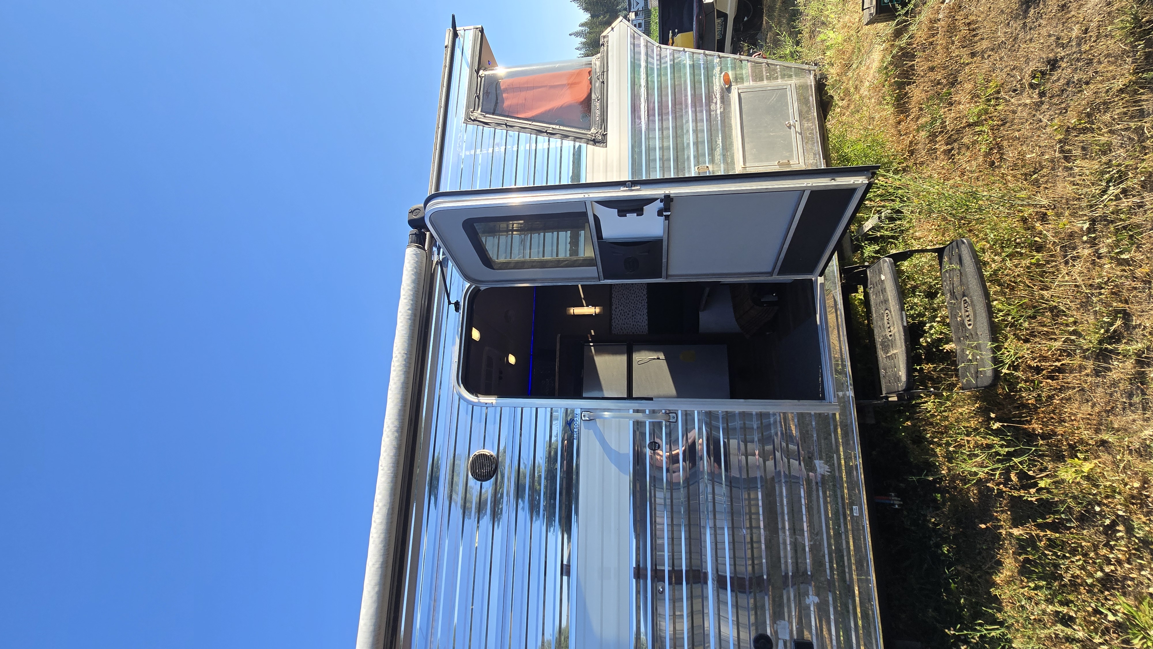 Camper image