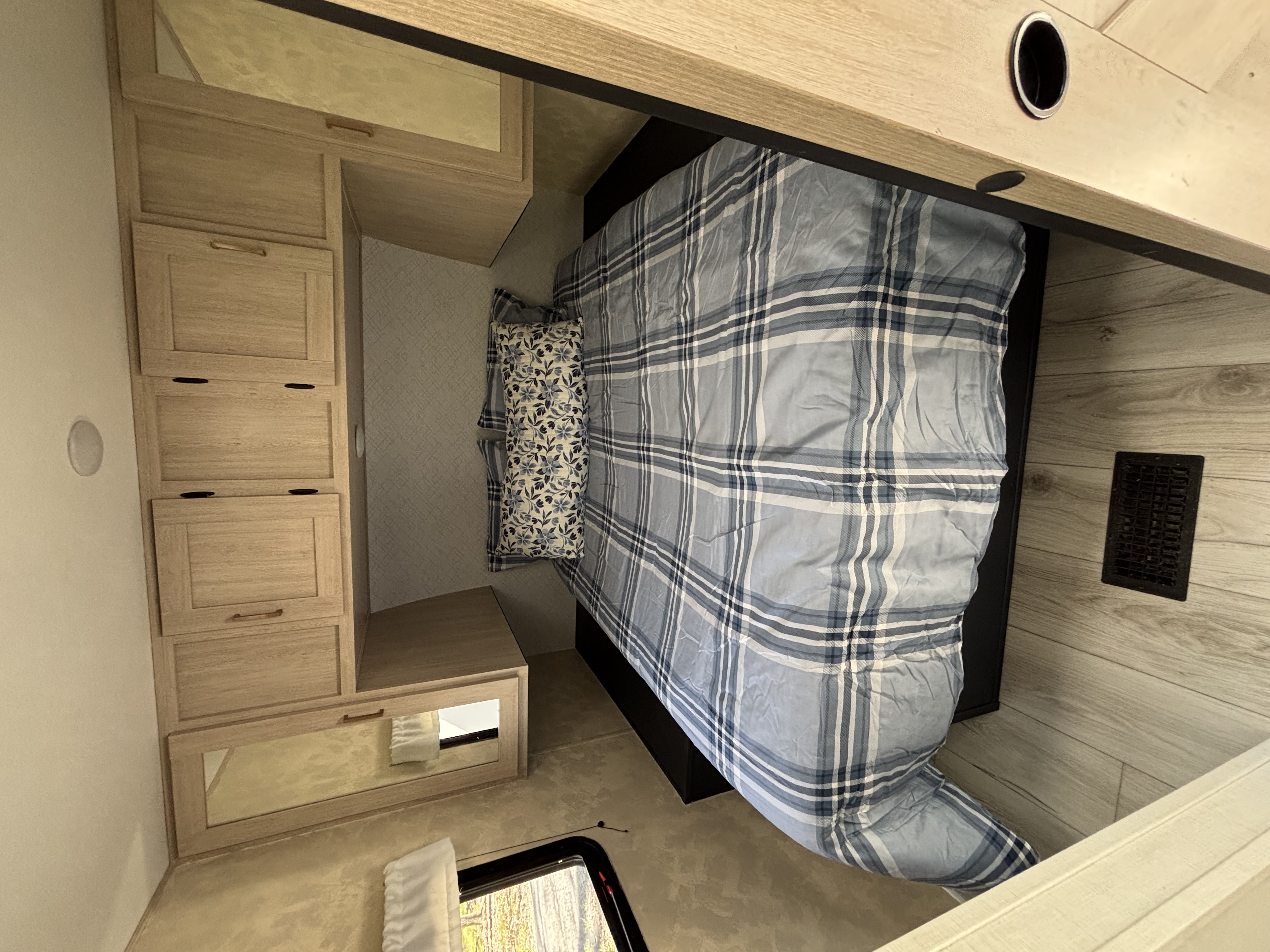Camper image