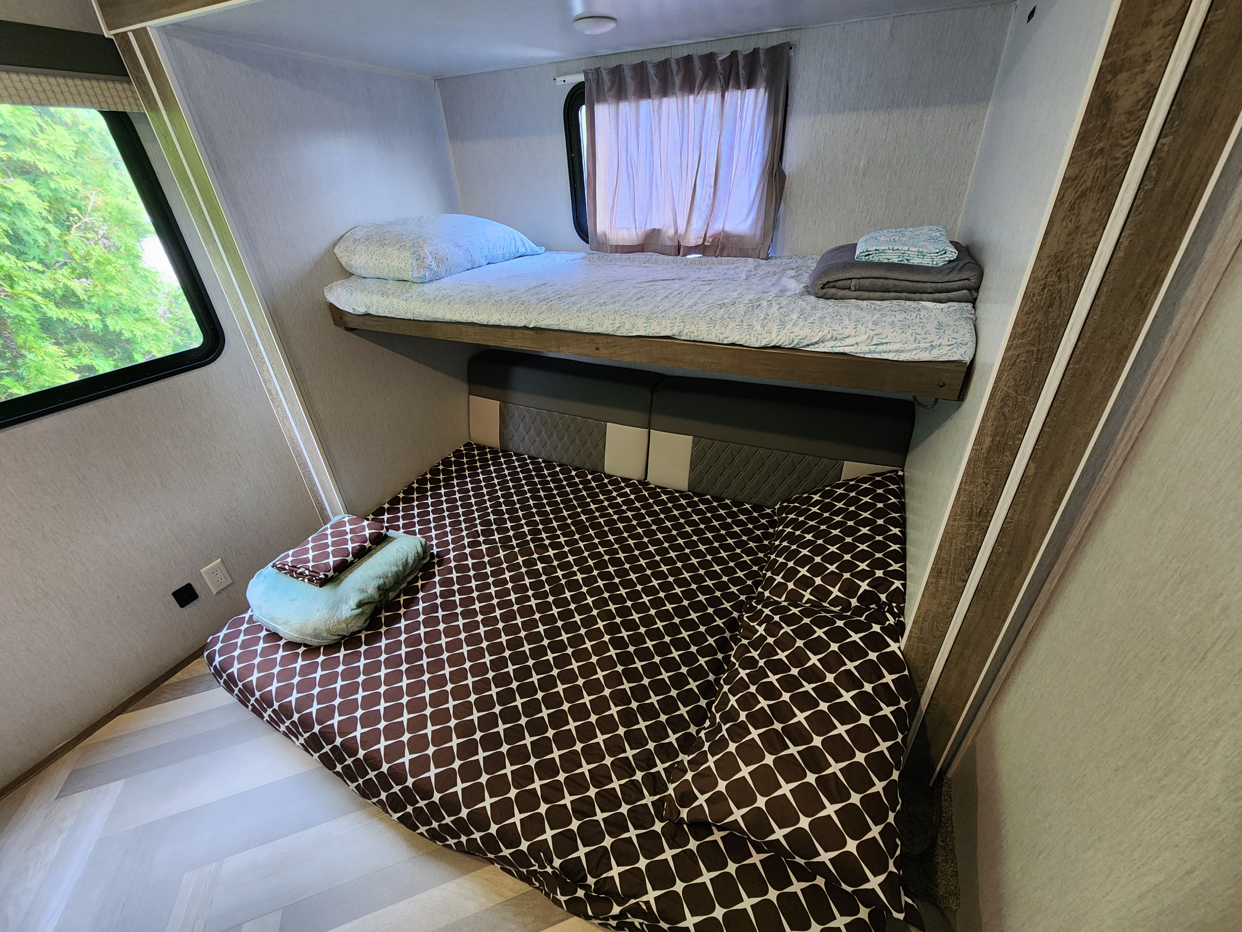 Camper image