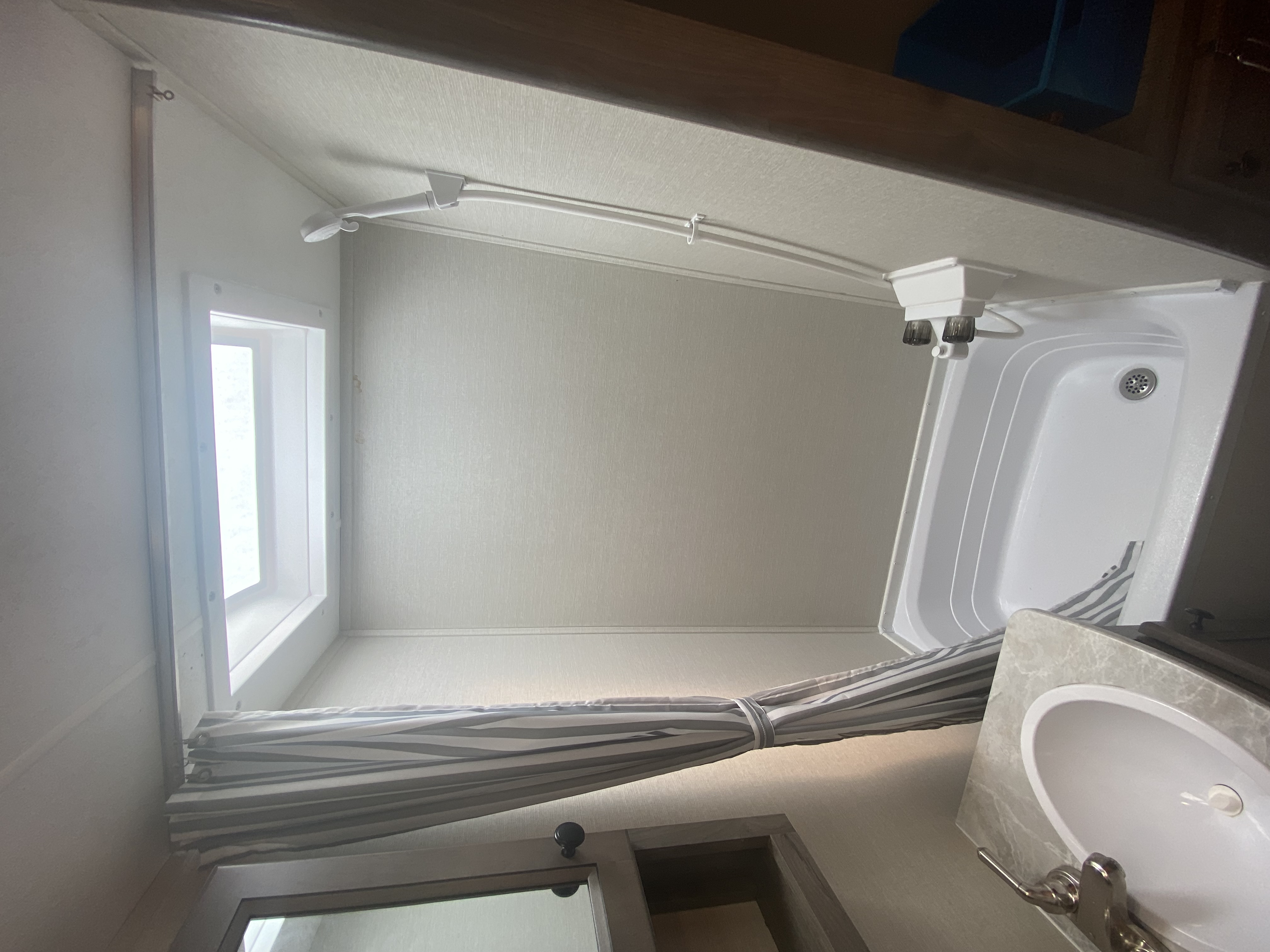 2021 Coachman Apex