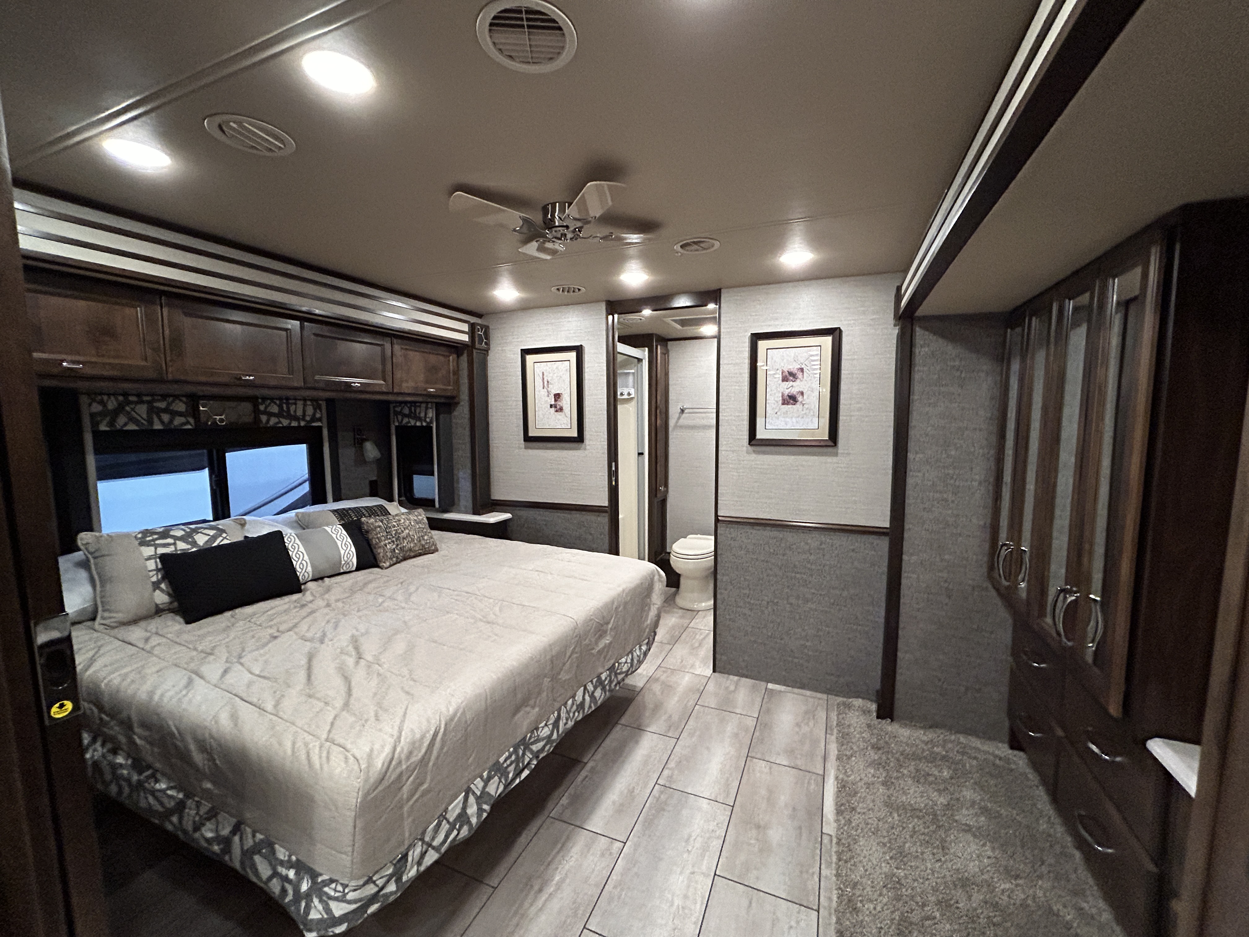 Camper image