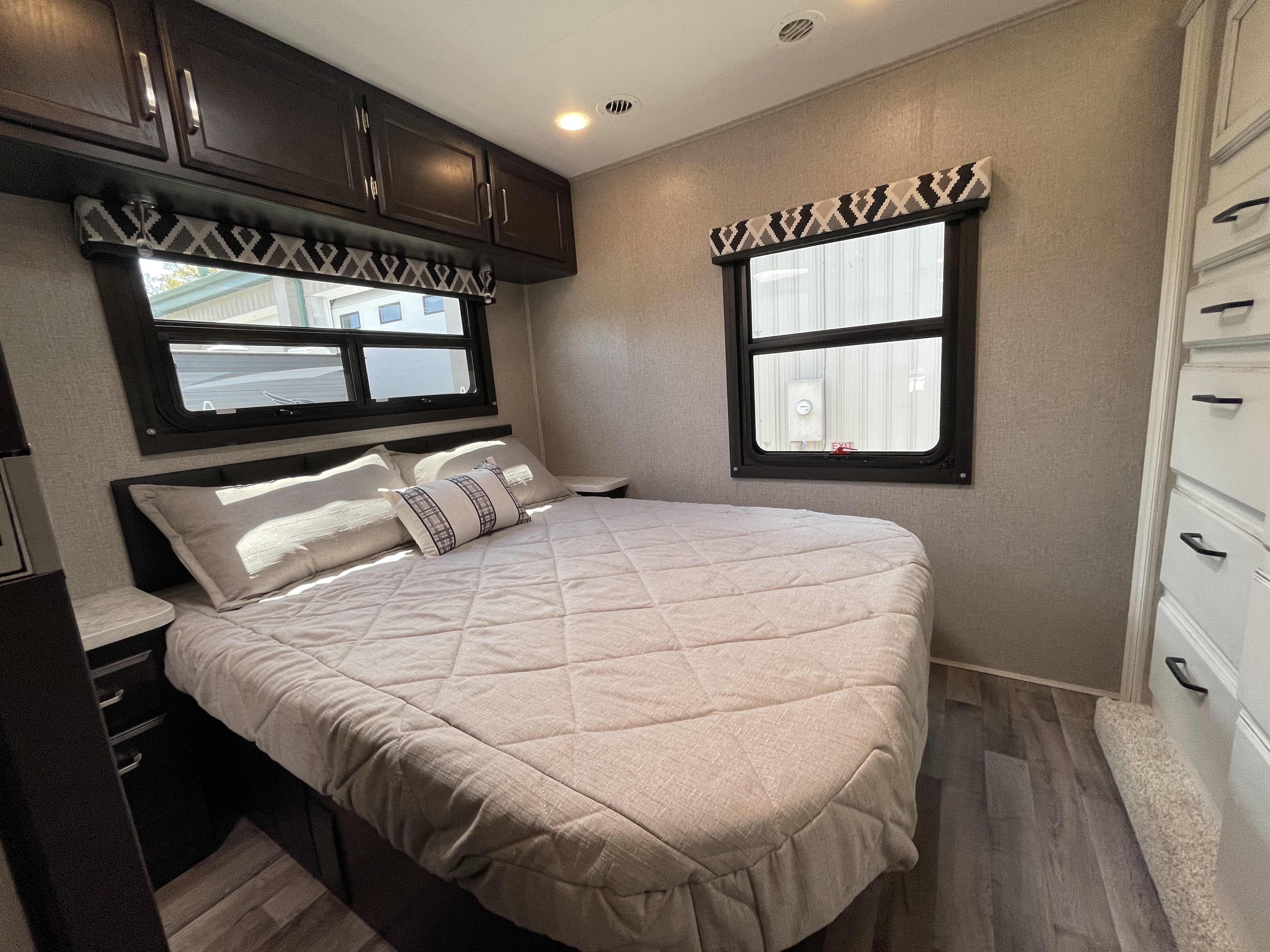 Camper image