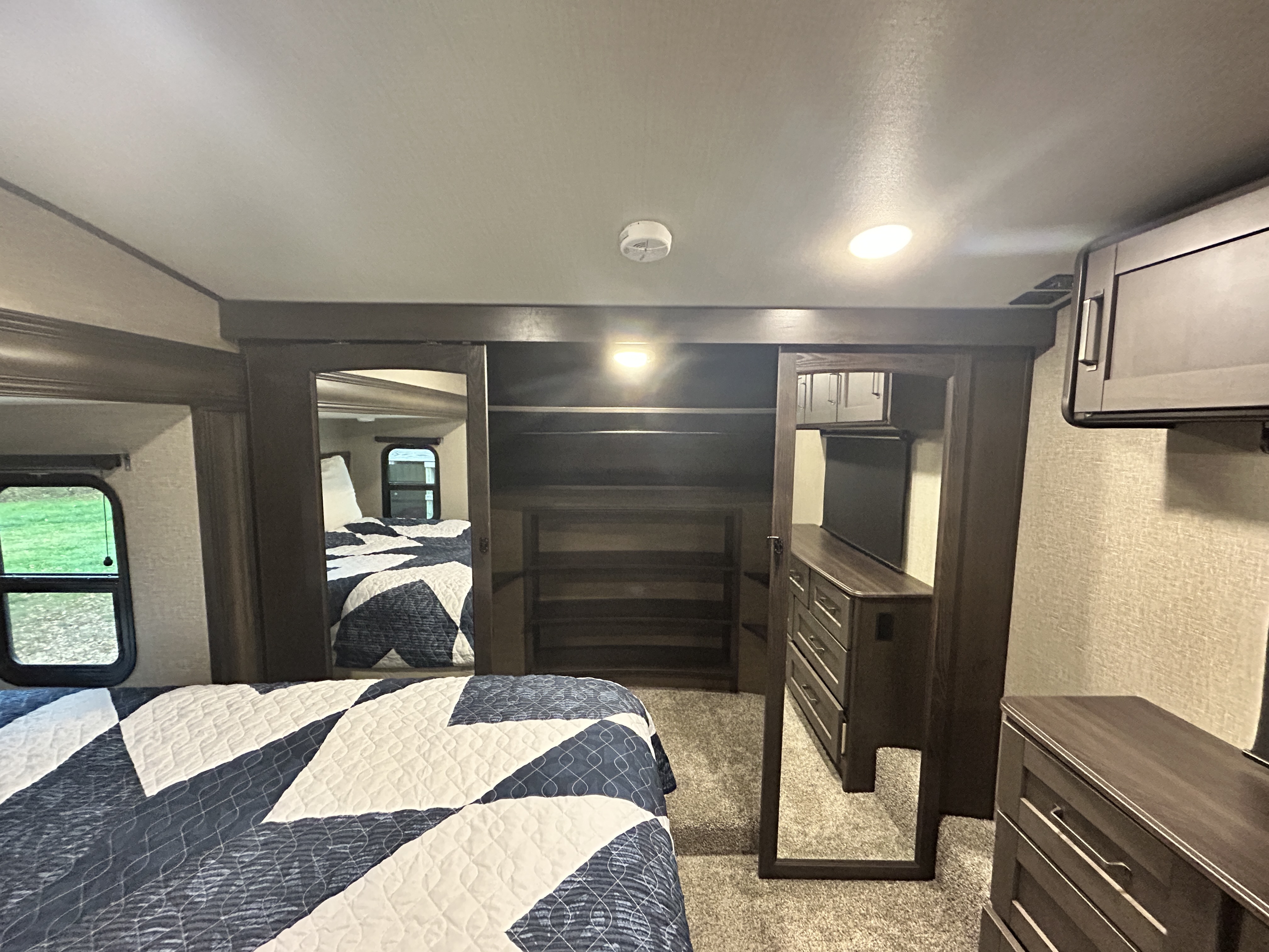 Camper image