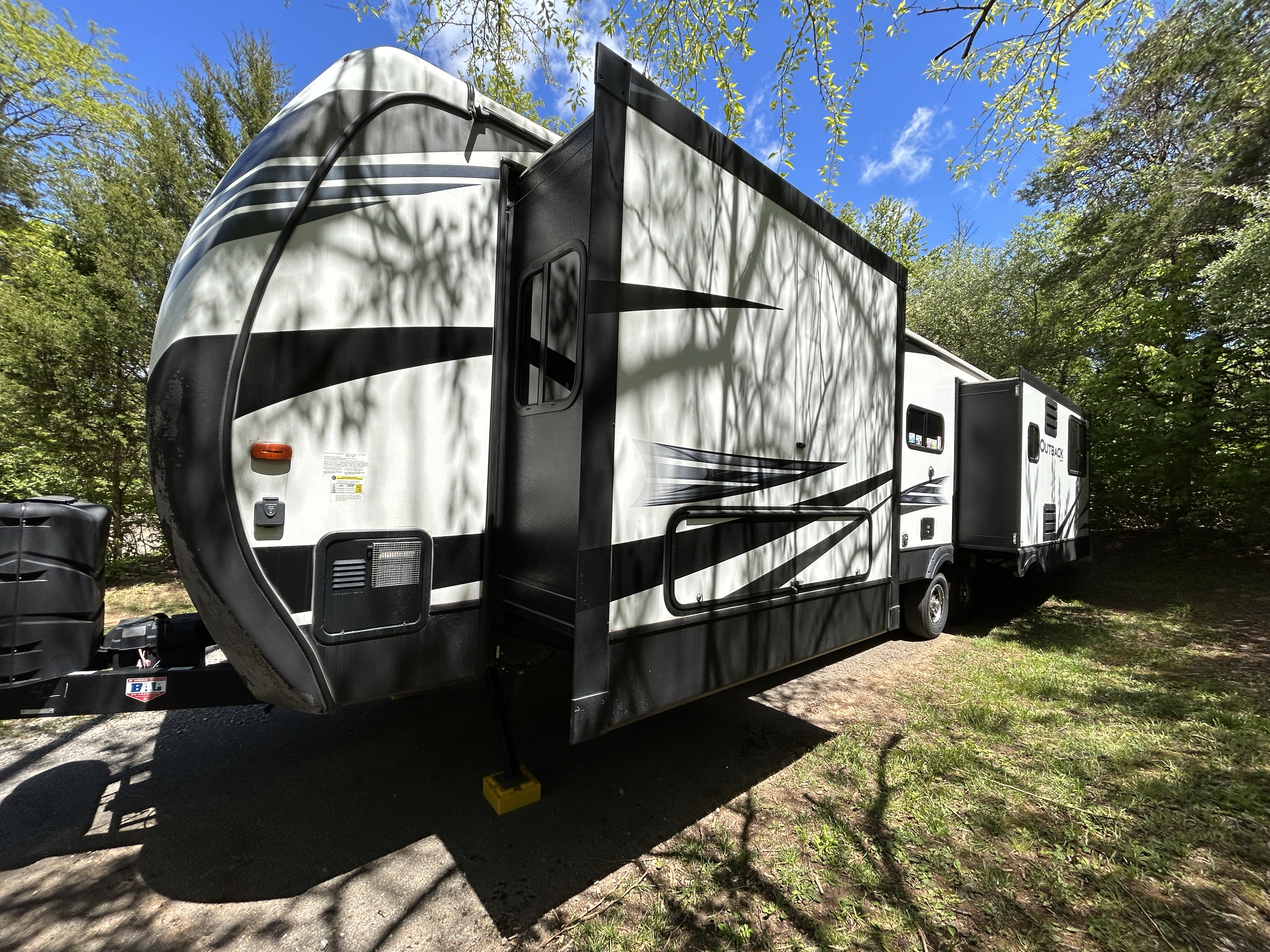Camper image