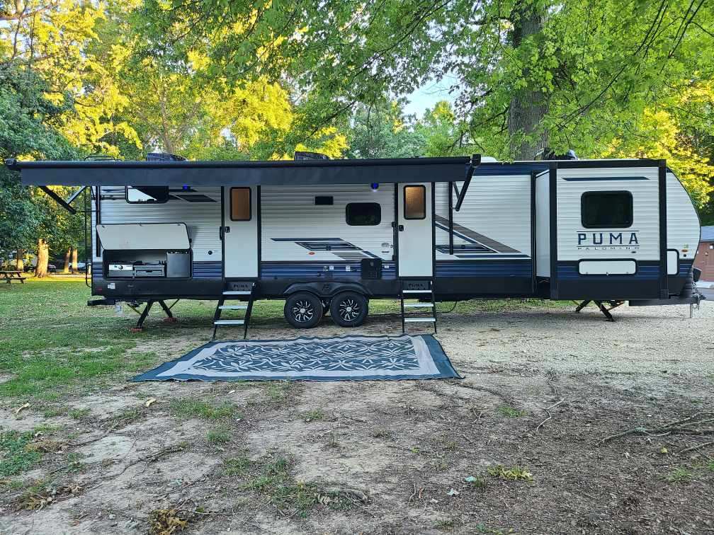 Camper image