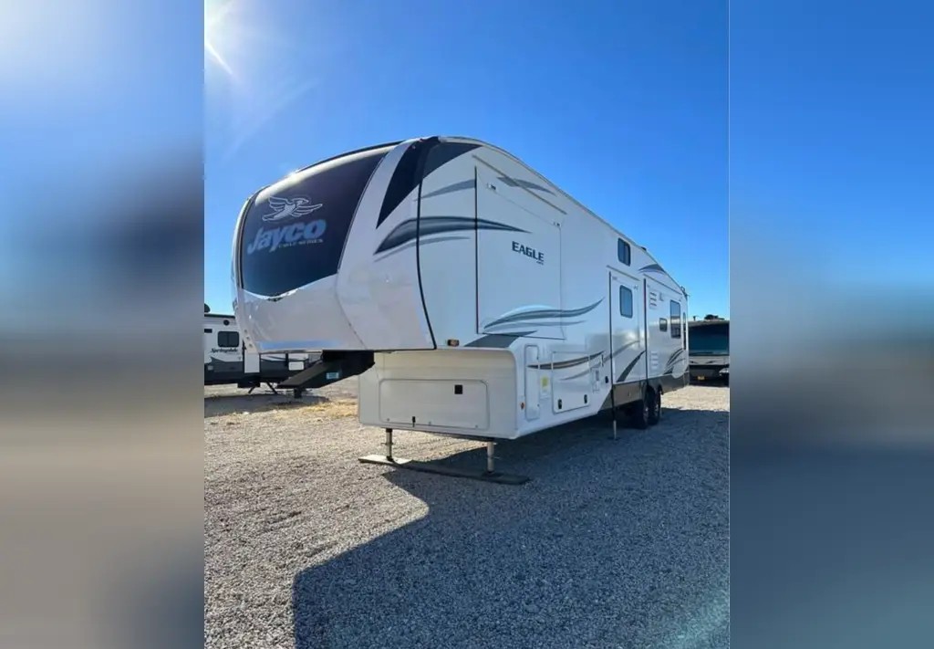 Camper image