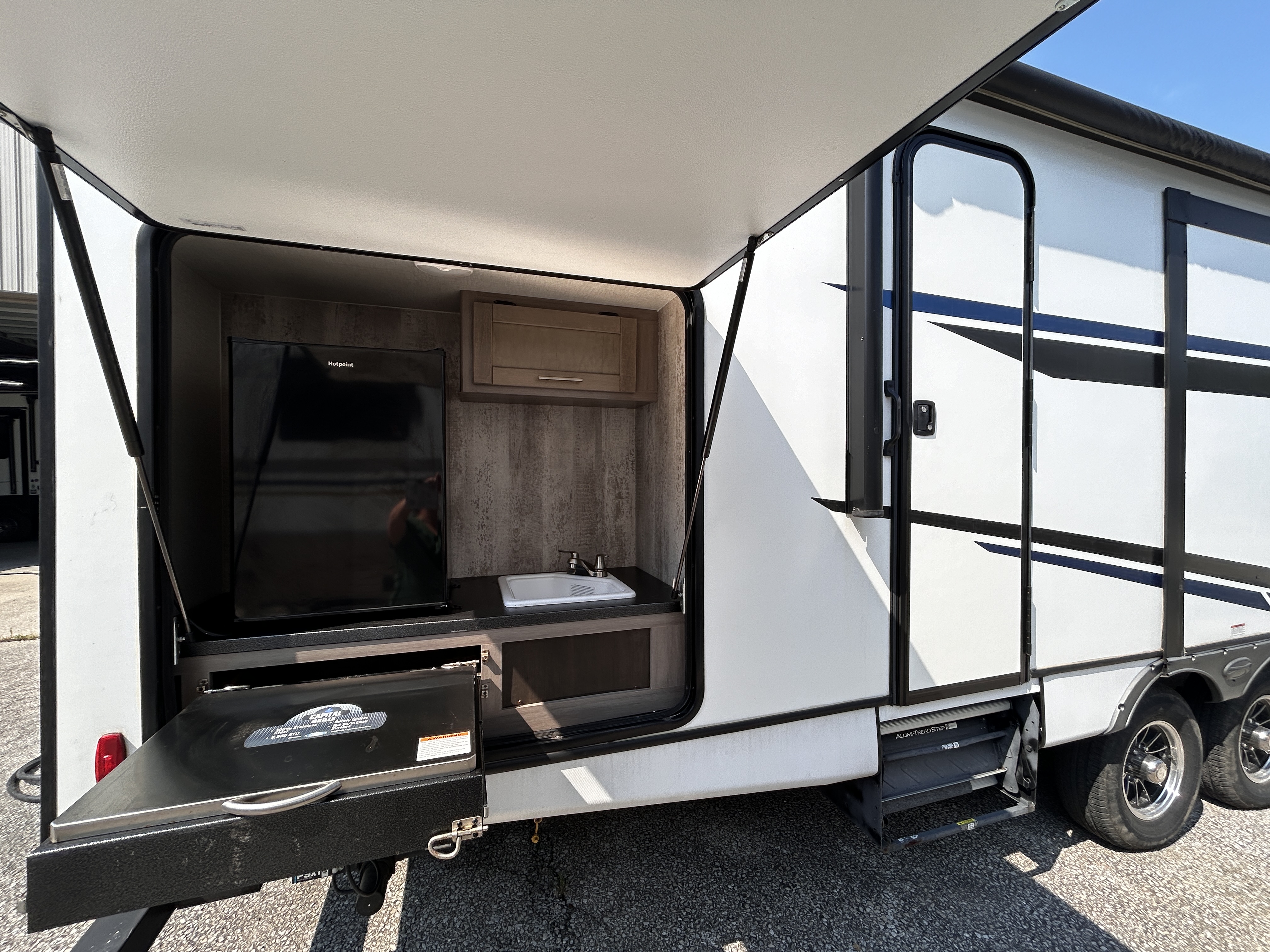 Camper image