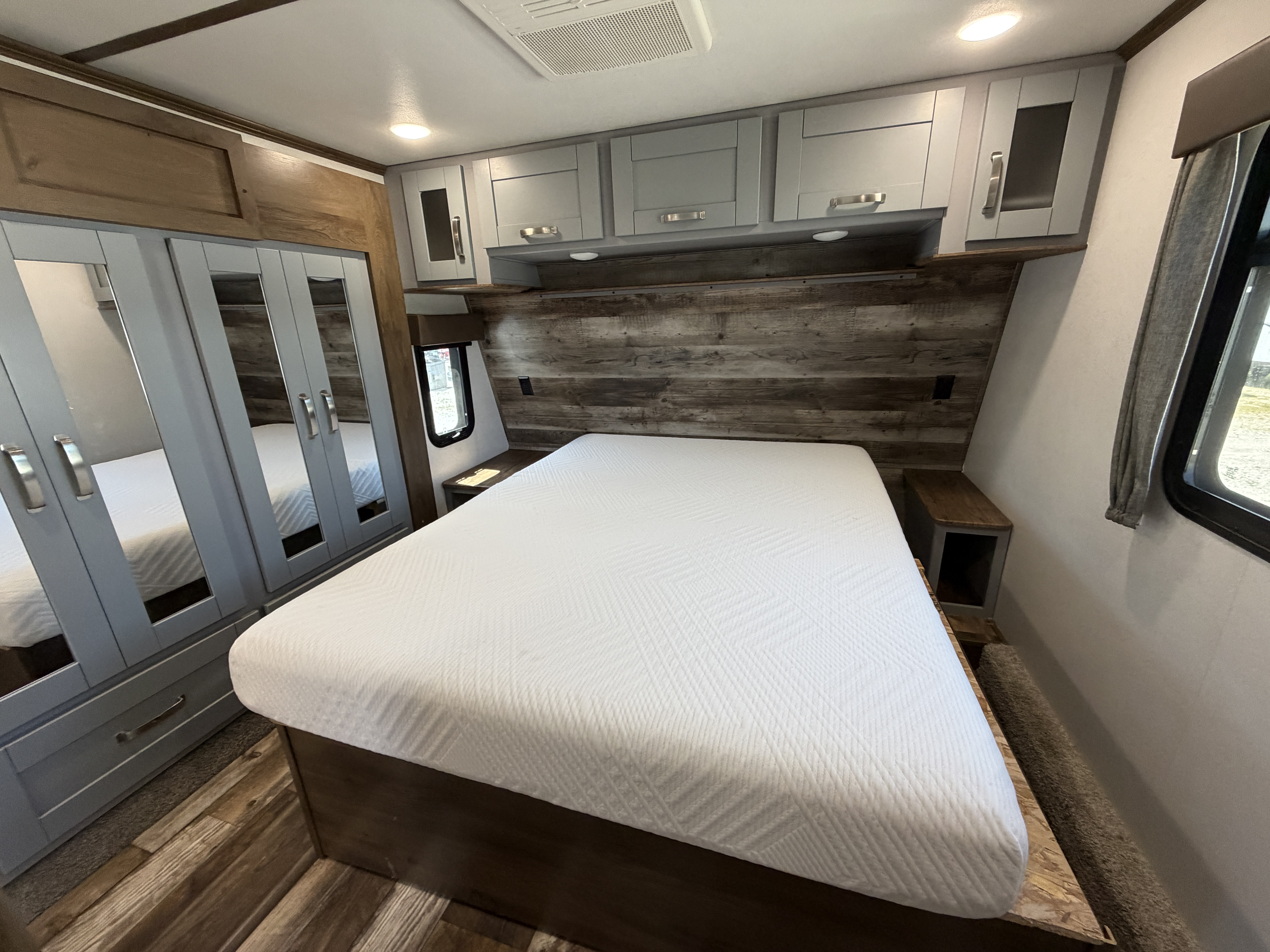 Camper image