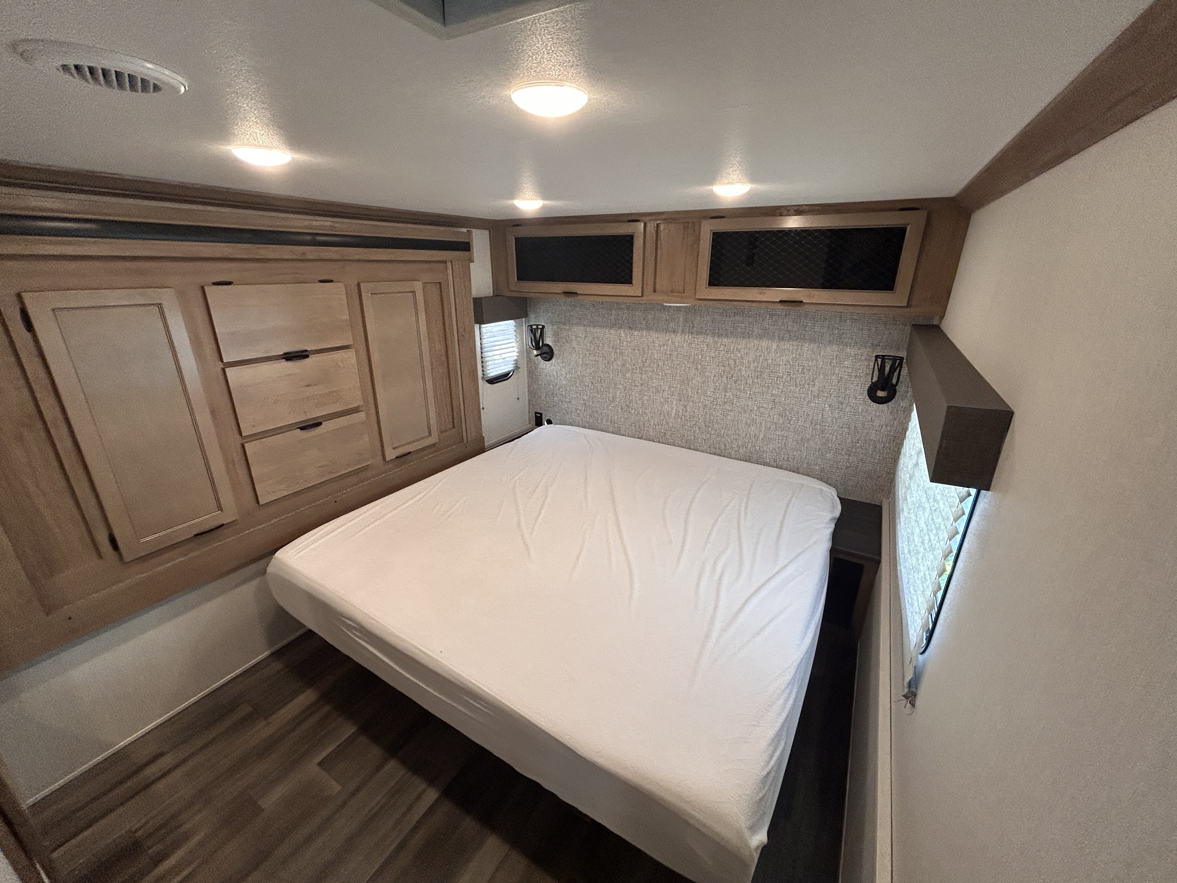 Camper image